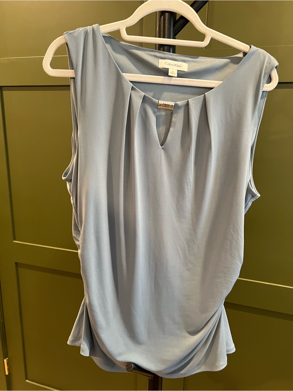 Calvin Klein Pale Blue Sleeveless Silver Metal Pleated Keyhole Camisole